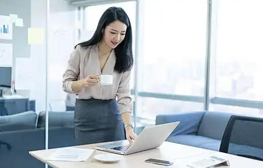 郑州喷码机有限公司轮播图1